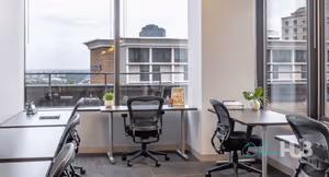 3 Person Private Office