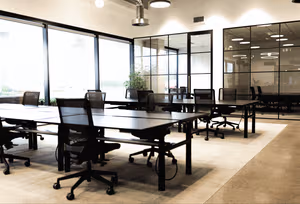 5 Person Coworking Desk