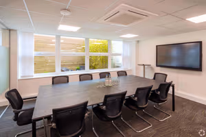 5 Person Private Office