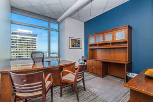 1 Person Private Office