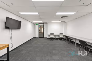 5 Person Private Office