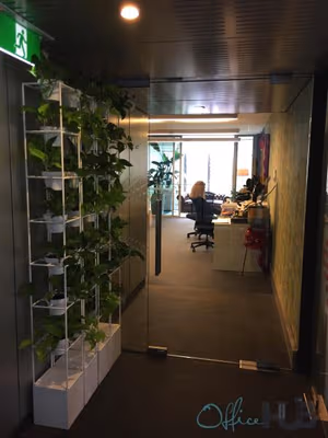 5 Person Coworking Desk