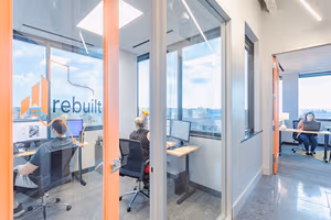 33 Person Private Office