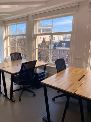 6 Person Private Office