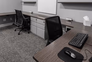 4 Person Private Office