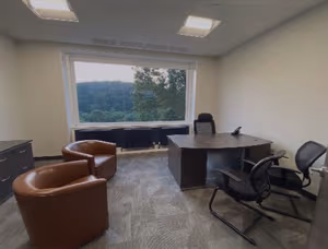 1 Person Private Office