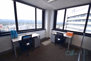3 Person Private Office