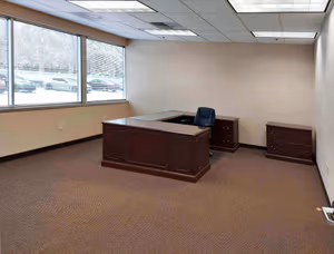 4 Person Private Office