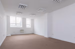 4 Person Private Office