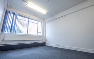 3 Person Private Office