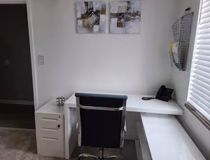 1 Person Private Office