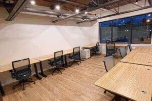 5 Person Coworking Desk