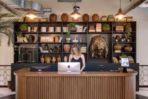 11 Person Private Office