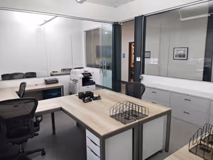 1 Person Coworking Desk