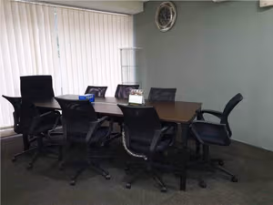 1 Person Coworking Desk