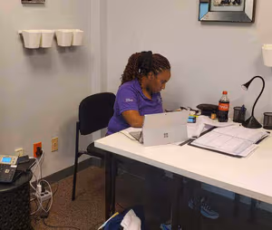 1 Person Coworking Desk