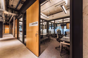 1 Person Coworking Desk