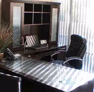 1 Person Coworking Desk