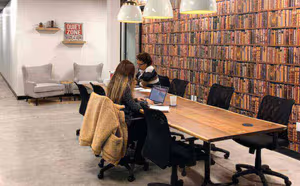 1 Person Coworking Desk