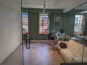 1 Person Coworking Desk