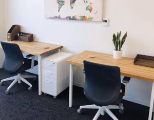 3 Person Private Office