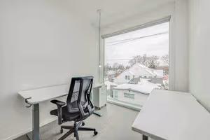 1 Person Private Office