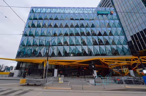 1 Person Coworking Desk