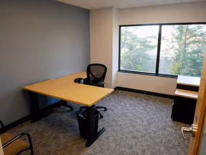 1 Person Coworking Desk