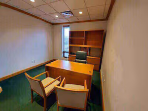 1 Person Private Office