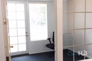 1 Person Private Office