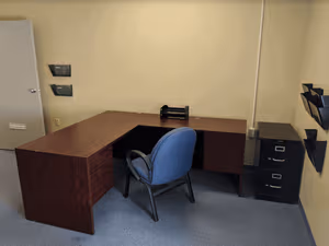 1 Person Coworking Desk