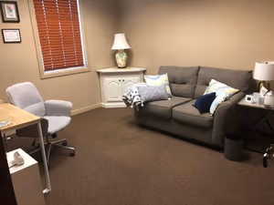 1 Person Virtual Office