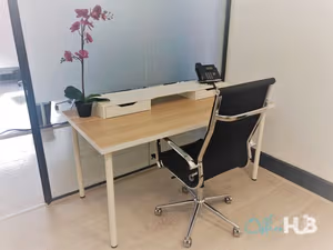 3 Person Sublet Office