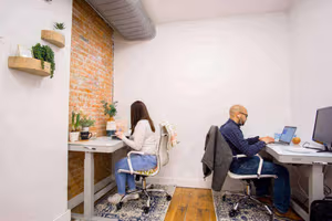 5 Person Coworking Desk