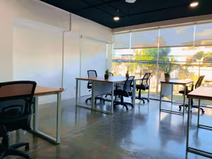 15 Person Private Office