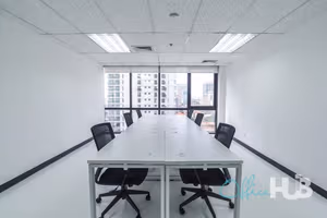 9 Person Private Office