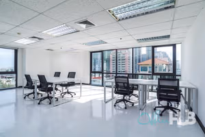 3 Person Private Office