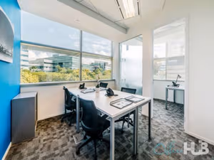 3 Person Private Office