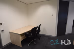 1 Person Shared Office