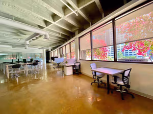 1 Person Coworking Desk