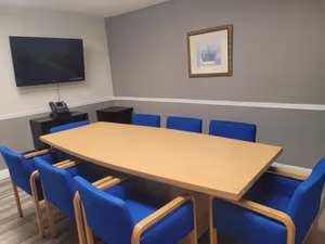 5 Person Private Office