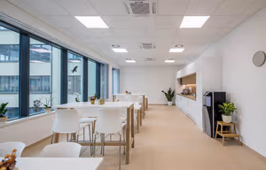 4 Person Private Office