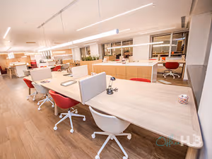 5 Person Private Office