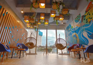14 Person Private Office