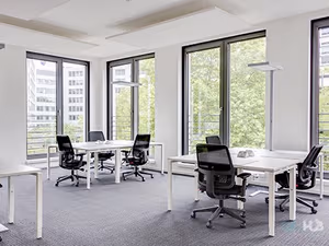 4 Person Private Office