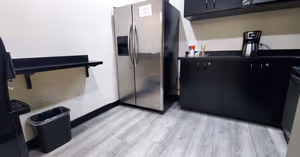 4 Person Private Office