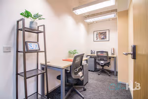 3 Person Private Office