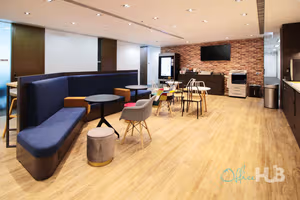 4 Person Private Office