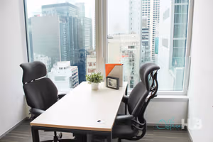 9 Person Private Office