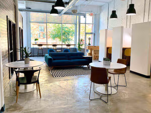 1 Person Coworking Desk